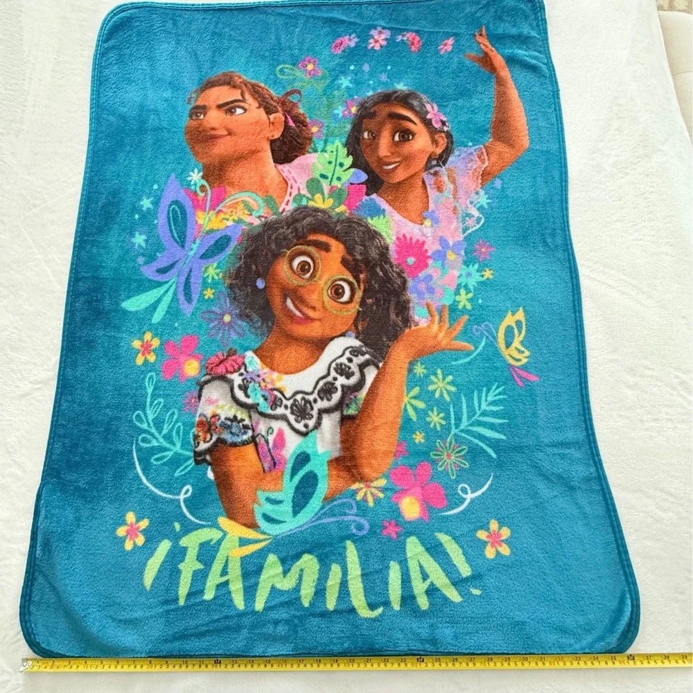 Disney Encanto Familia Plush Fleece Throw Blanket‎ Teal Mirabel Luisa Isabela
